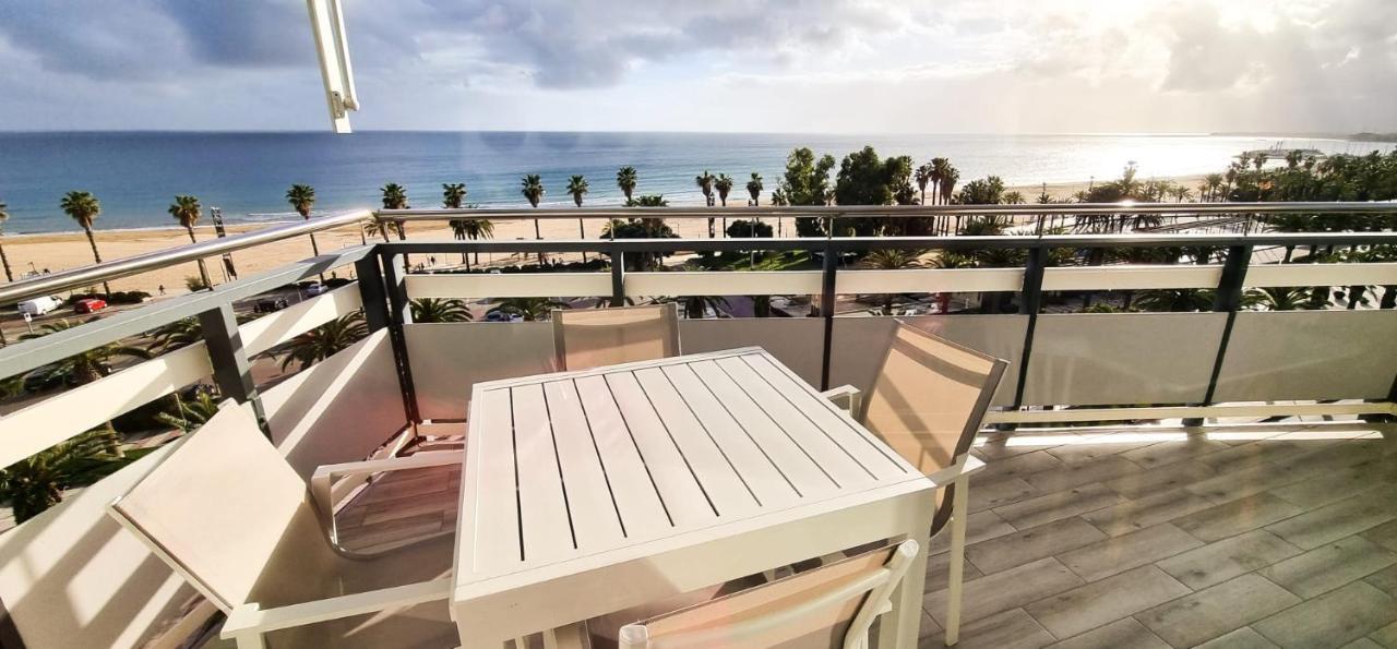 Fantastic Sea View On The Beach Salou Eksteriør billede